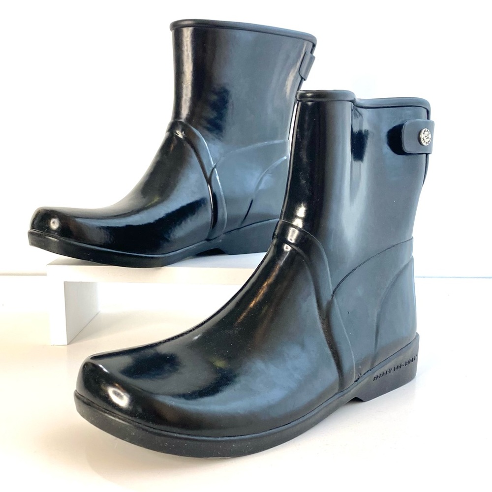 Sperry Patent Black Leather Rain Boots Size 8
